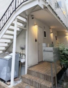 【エントランス】 | グランエッグス東中野S | 別号室の写真です