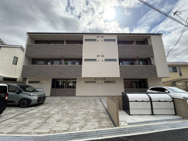 ウェルスクエア豊中本町の外観