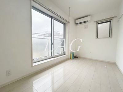 【居間・リビング】 | ブロッサムテラス滝野川 | 洋室のお部屋です。