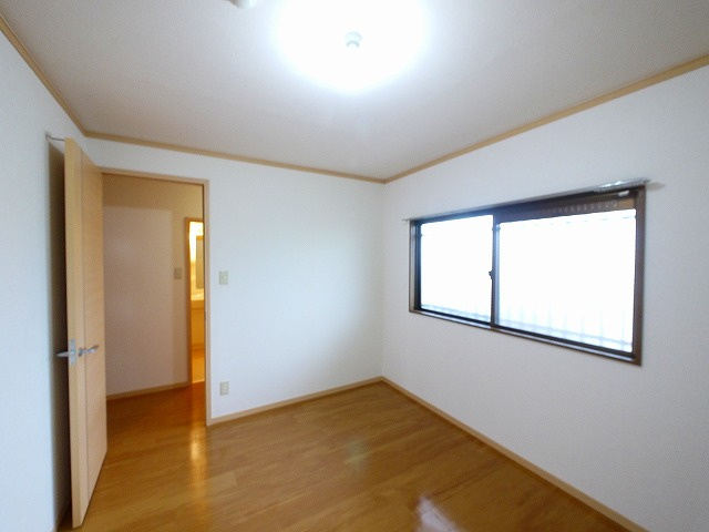 アメニティ前栽２号館の洋室