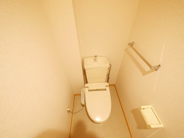 アメニティ前栽２号館のトイレ|シンプルで使いやすいトイレです