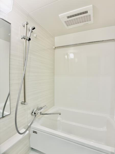 コンポジット早稲田鶴巻町の浴室|コンパクトで使いやすいお風呂です