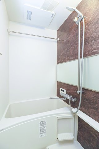 サヴォイラ・マリナ　ドゥ　ハカタ　6階の浴室|別号室です。現状優先。