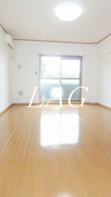 【居間・リビング】 | ウィステリア海老名 | 洋室のお部屋です。