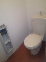 【トイレ】 | ディアス・K