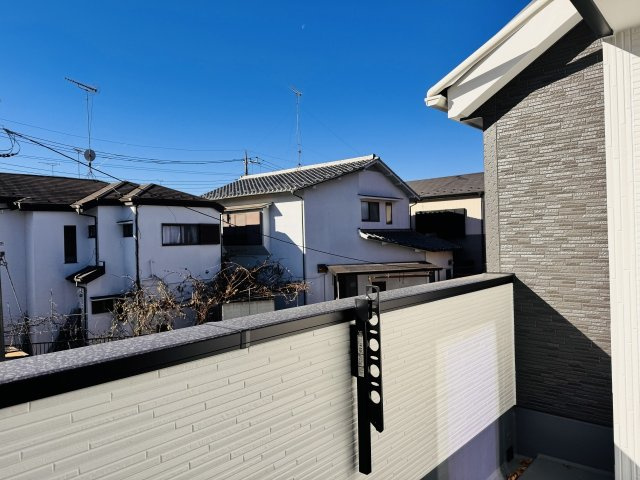 八王子市　楢原町　新築一戸建て　５期のバルコニー|～陽当たりの良いバルコニー　洗濯物がよく乾きそうです～