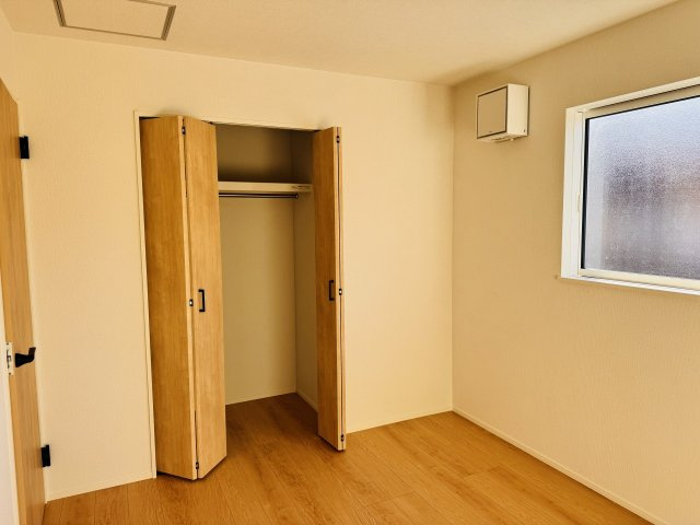 八王子市　楢原町　新築一戸建て　５期の収納|～収納力の高いクローゼット完備～