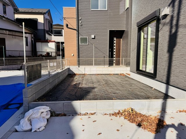 八王子市　楢原町　新築一戸建て　５期の庭|～ガーデニングなども楽しめる庭付き～