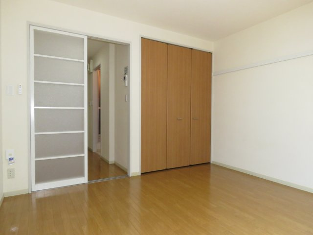 パークヒルズⅠの洋室