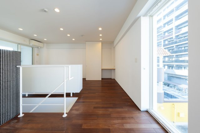 アーバンセオリーズのロビー