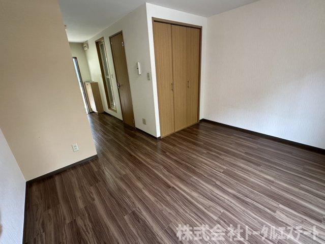 LIVER HILLの居間・リビング