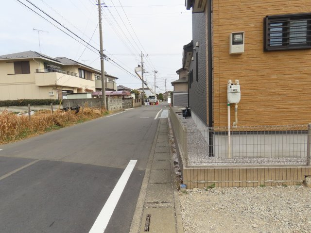 川越市小堤売地の前面道路含む現地写真