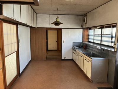 【キッチン】 | 米沢市西大通１丁目　二階建て中古住宅