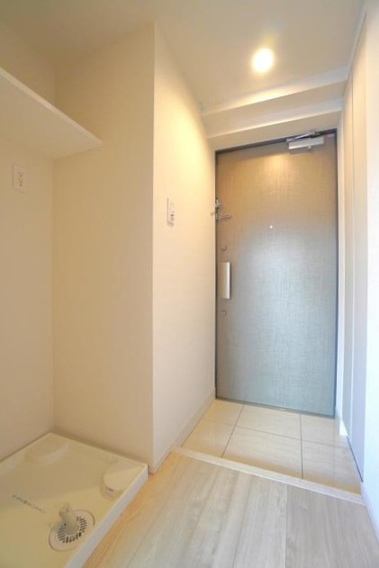 クラリティア文京湯島の玄関|※写真は同タイプの別室になります