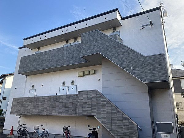 グランツ博多南の外観