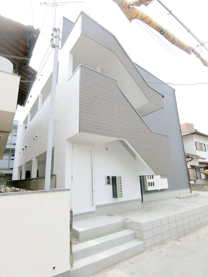FAMILY STAGE 桜ヶ丘の外観