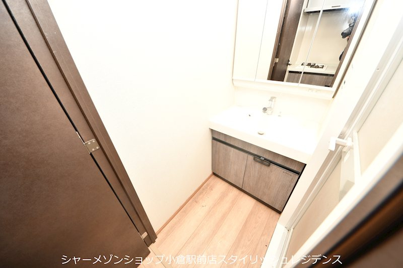 RJRプレシア西小倉駅前の洗面所