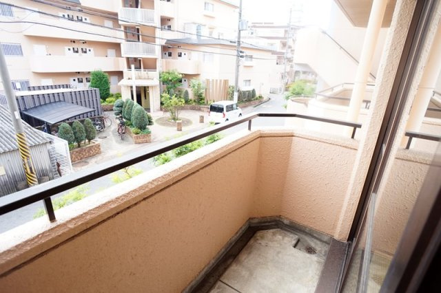 第２サンコウハイツのバルコニー