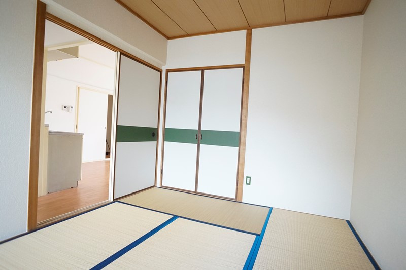 第２サンコウハイツの和室