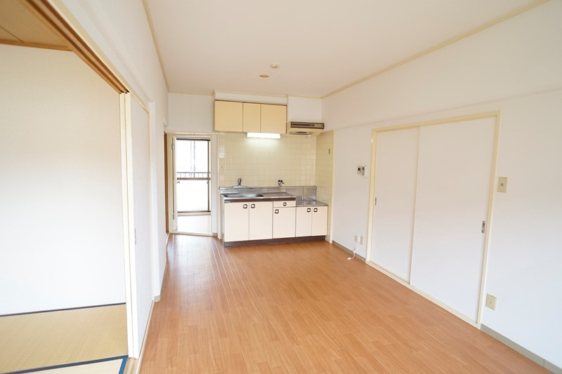 第２サンコウハイツの居間・リビング