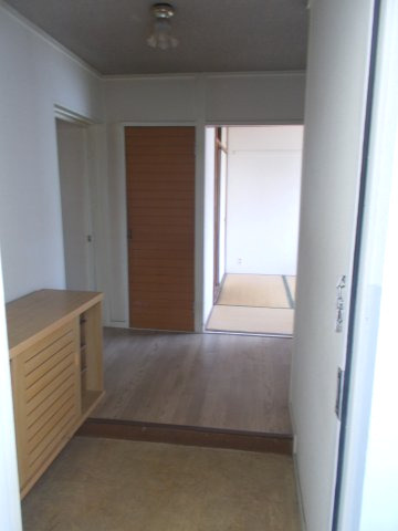 垂水高丸住宅５号棟の玄関|玄関