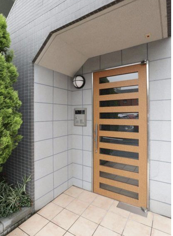 アルトプェンテのエントランス