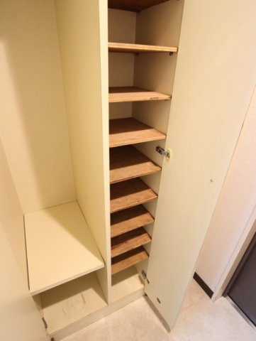 メゾン大塚の収納