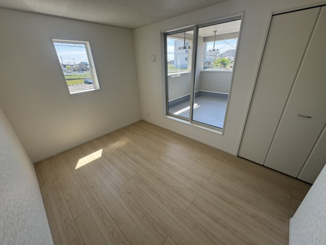 熊谷市久保島第３　の洋室|１号棟現地２F洋室（2026年05月05日）撮影