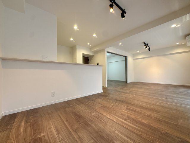 【居間・リビング】 | アプローズ香住ヶ丘弐番館☆仲介手数料無料☆
