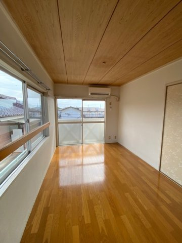 ファミール城ケ丘E棟のその他