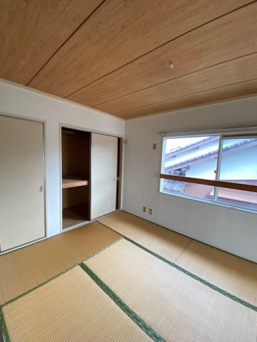 ファミール城ケ丘E棟の和室