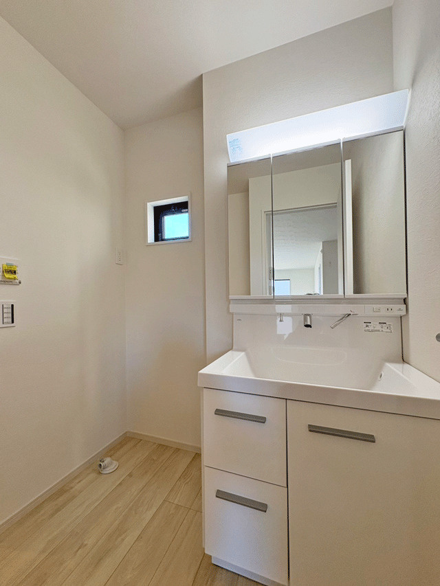 仙台市泉区寺岡1期の独立洗面台