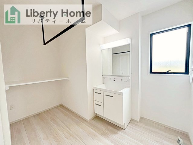 取手市ゆめみ野5期　新築戸建　2号棟の脱衣所