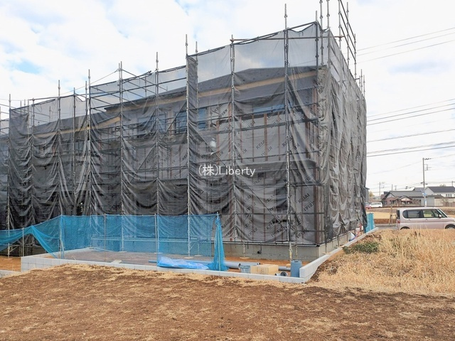 取手市ゆめみ野5期　新築戸建　2号棟の前面道路含む現地写真