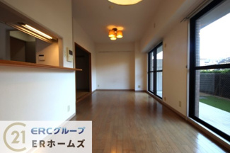 【居間・リビング】 | 神戸北町ウィルコートA棟