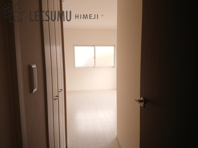 姫路市田寺5期/新築戸建の洋室|同社施工例