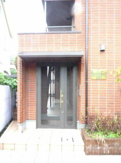 【エントランス】