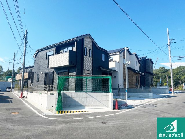 神戸市須磨区車　新築一戸建ての外観|お客様に長く安心して住んでいだだける事にこだわった家づくり！住んでからのアフターサービスにもしっかりと取り組んでいます！