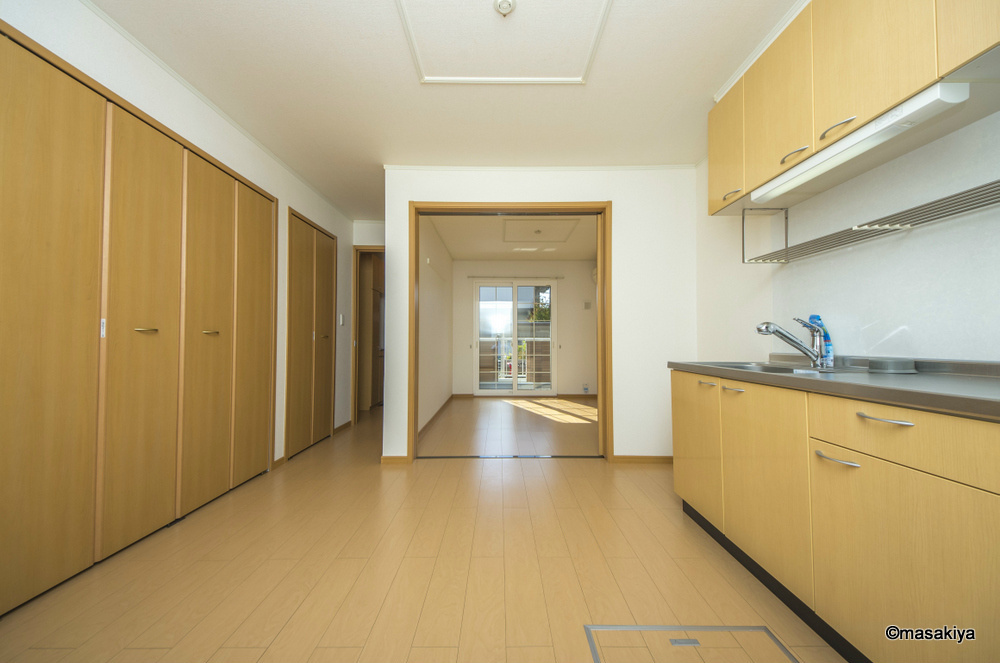 コンフォートのキッチン|ダイニングキッチン