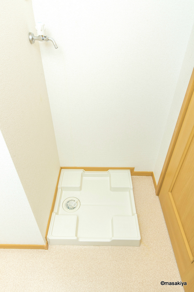 コンフォートの洗面所|室内洗濯機置き場