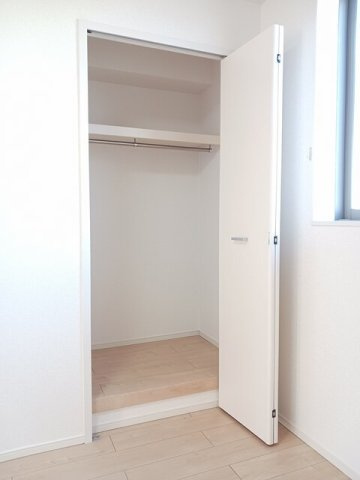 ヴィラ　エスポワールⅢの収納