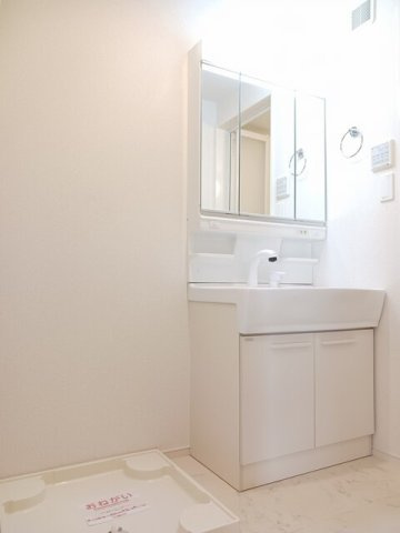 ヴィラ　エスポワールⅢの洗面所