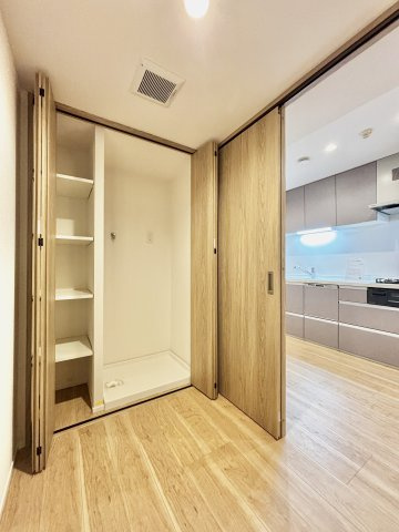 甲南コーポラスの収納|パントリー