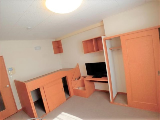 【居間・リビング】 | レオパレス柳川駅前 | 設備・使用は号室により異なる為、現況を優先致します。