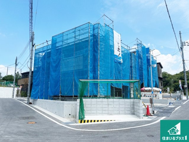 神戸市須磨区車　新築一戸建ての外観|現在の進捗状況です！順調に作業進行中、完成が待ち遠しいです！詳細の間取り等、お気軽にお問い合わせください！