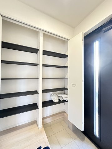 【玄関】 | 新築一戸建て「秦野市堀西第21」