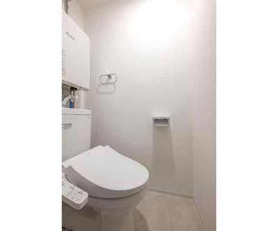 【トイレ】 | ASAKUSA ONE | 落ち着いた色調のトイレです