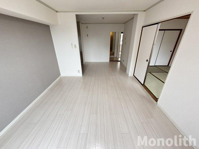 ヴァンベールしののめB棟の居間・リビング