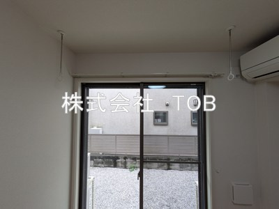 【設備】 | Cosmo Villa Chofu | 室内物干し
