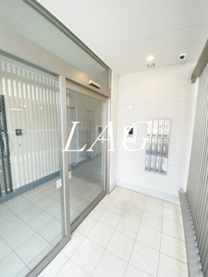 【エントランス】 | ビオラ・宮町 | エントランスです。（同仕様です。）